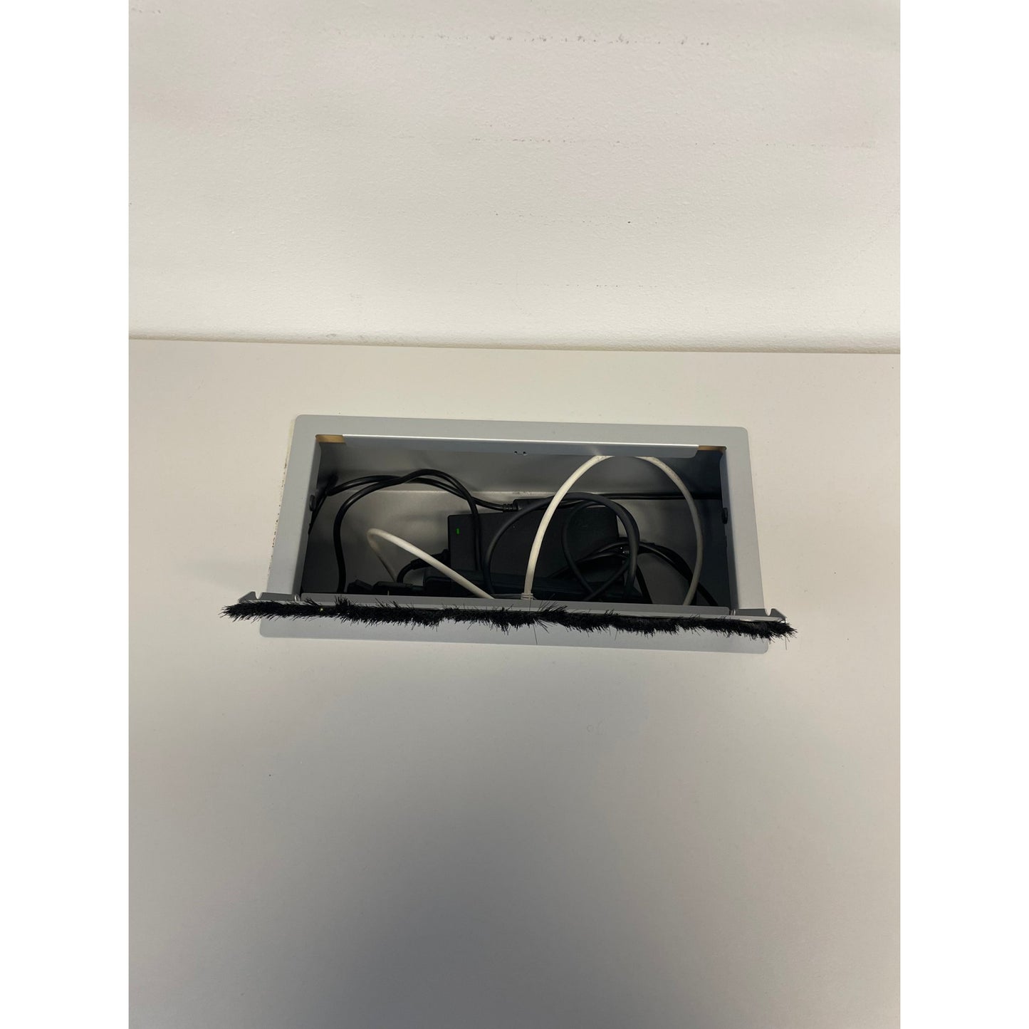 Edsbyn elektrisk hev/senk skrivebord, grå, 180x90 cm