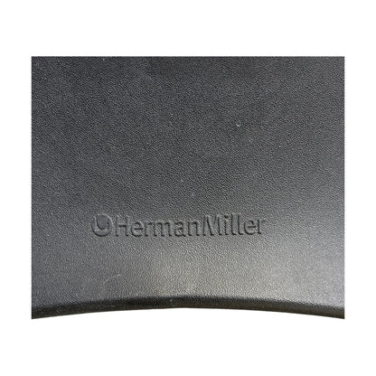 Caper møteromsstol fra Herman Miller, grå, på hjul