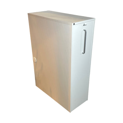 Tårnskap fra Svenheim, høyre, hvit