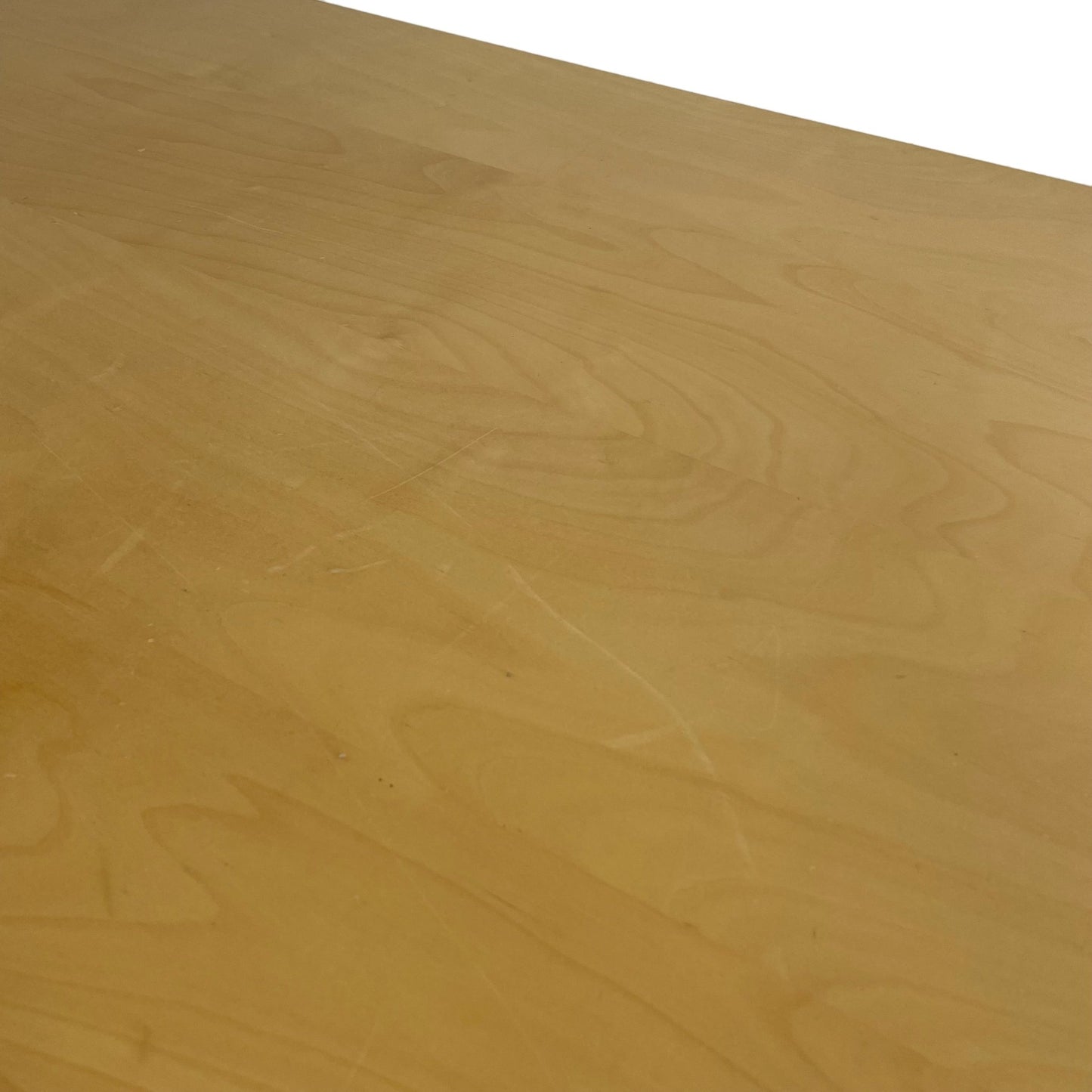 Skrivebord fra Kinnarps, el hev/senk, 180cm