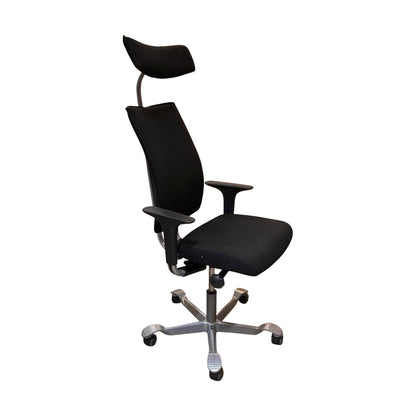 HÅG kontorstol med nakkestøtte, sort