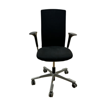 Futu kontorstol fra HÅG, mesh