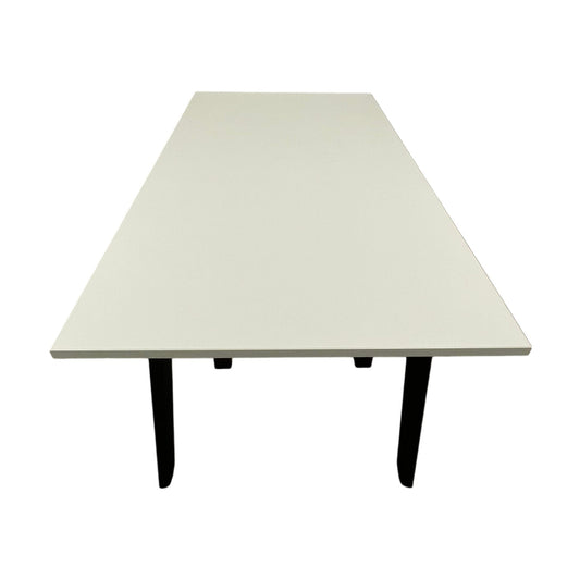 Møtebord fra SA møbler, hvit plate, 140x80 cm