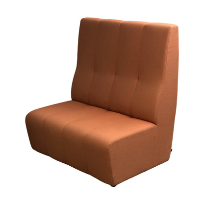 Lago 2-seter sofa fra VAD, oransje