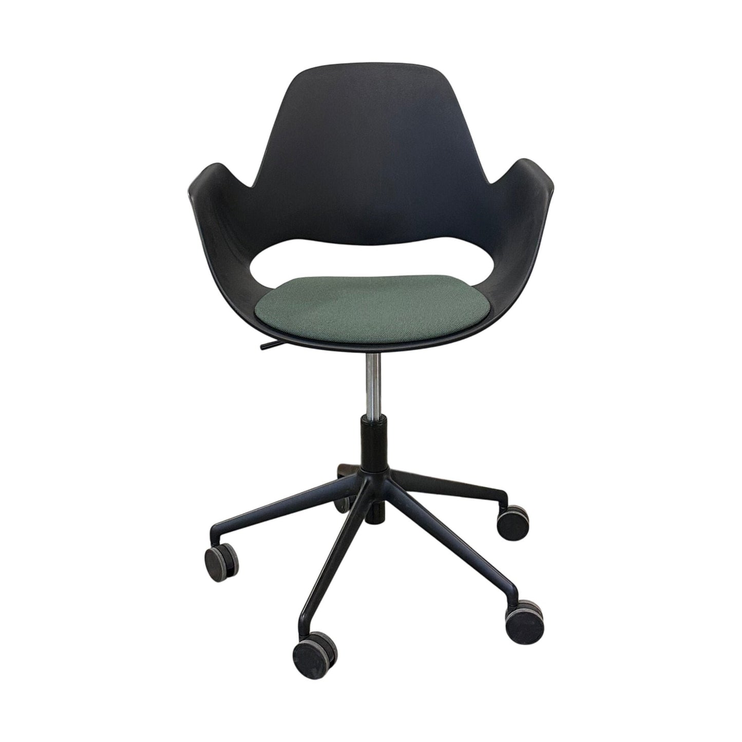 Falk møteromsstol fra HOUE, hev/senk funksjon