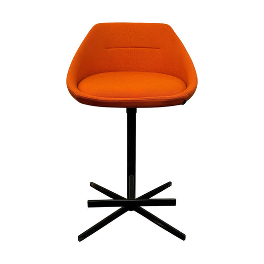 Ezy barstol fra Offecct, oransje, 86 cm høy