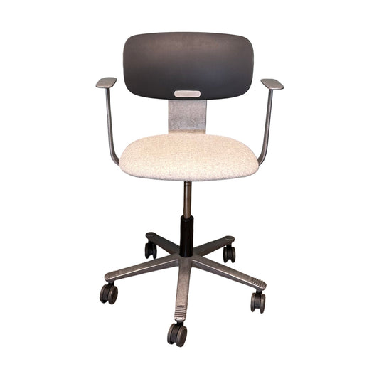 Tion 2140 møteromsstol fra HÅG,  grå