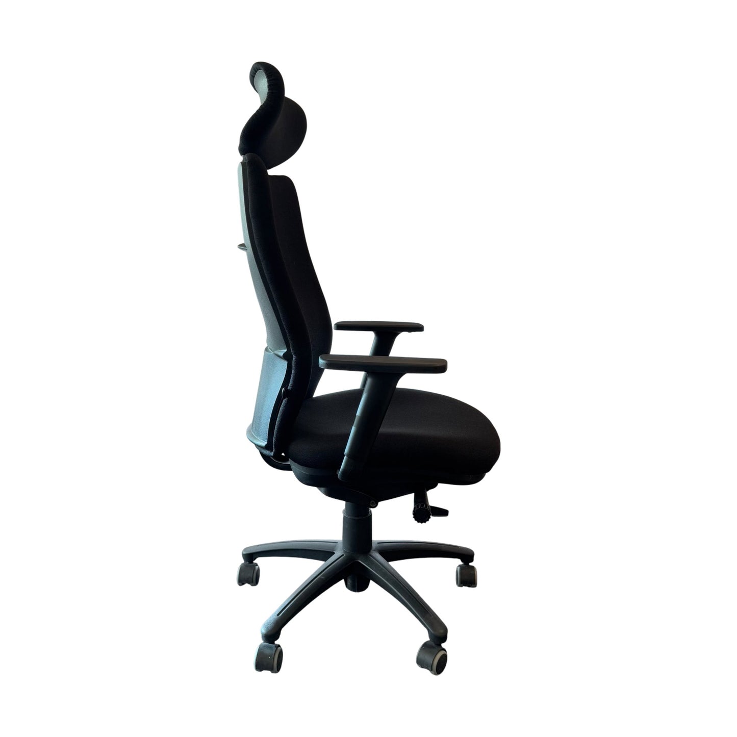 Sort Vela kontorstol fra Scan Sørlie