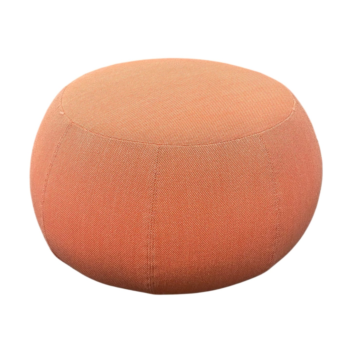 Pix puff fra Arper, lakserosa, 50x50x32 cm