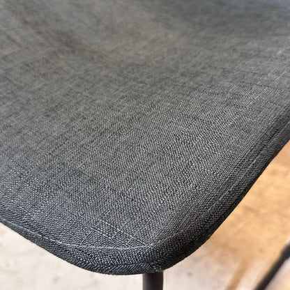 Møtestol i grå/grønn