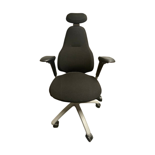 Kontorstol fra RH Mereo 220, svart stoff