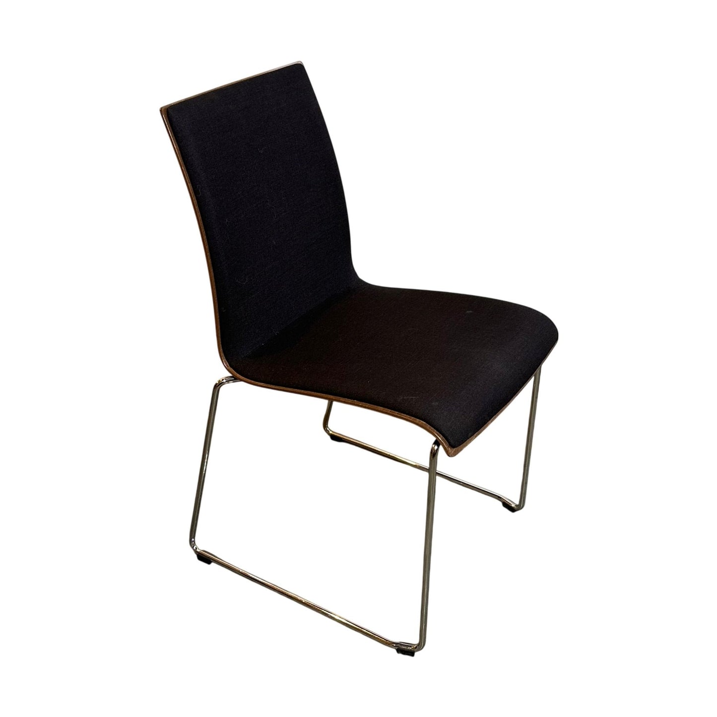 Brunner møtestol med tre rygg, brun