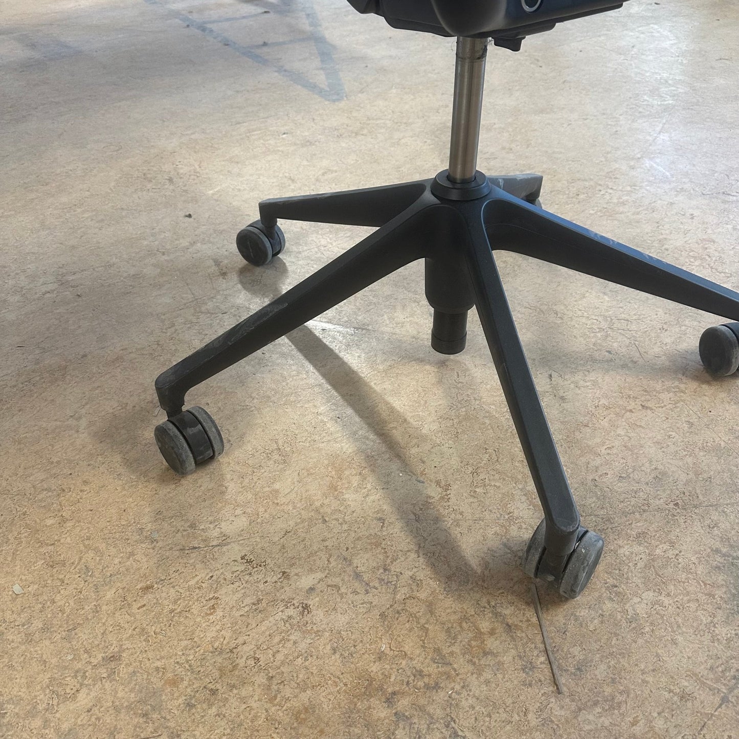 Vitra ID Air