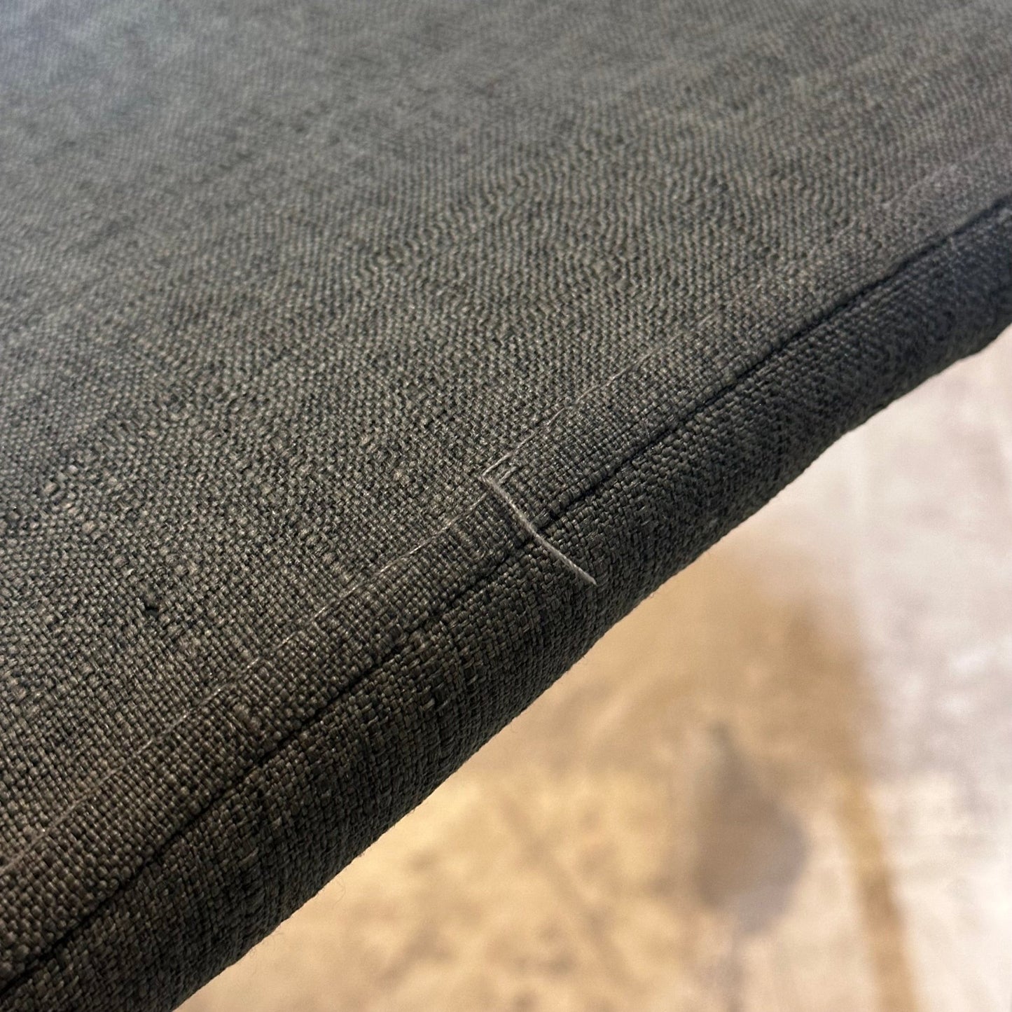 Møtestol i grå/grønn