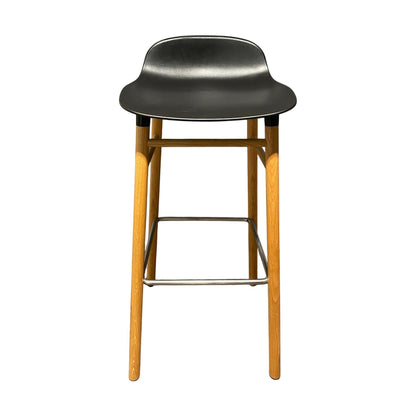 Form barstol fra Normann Copenhagen, svart, 75 cm