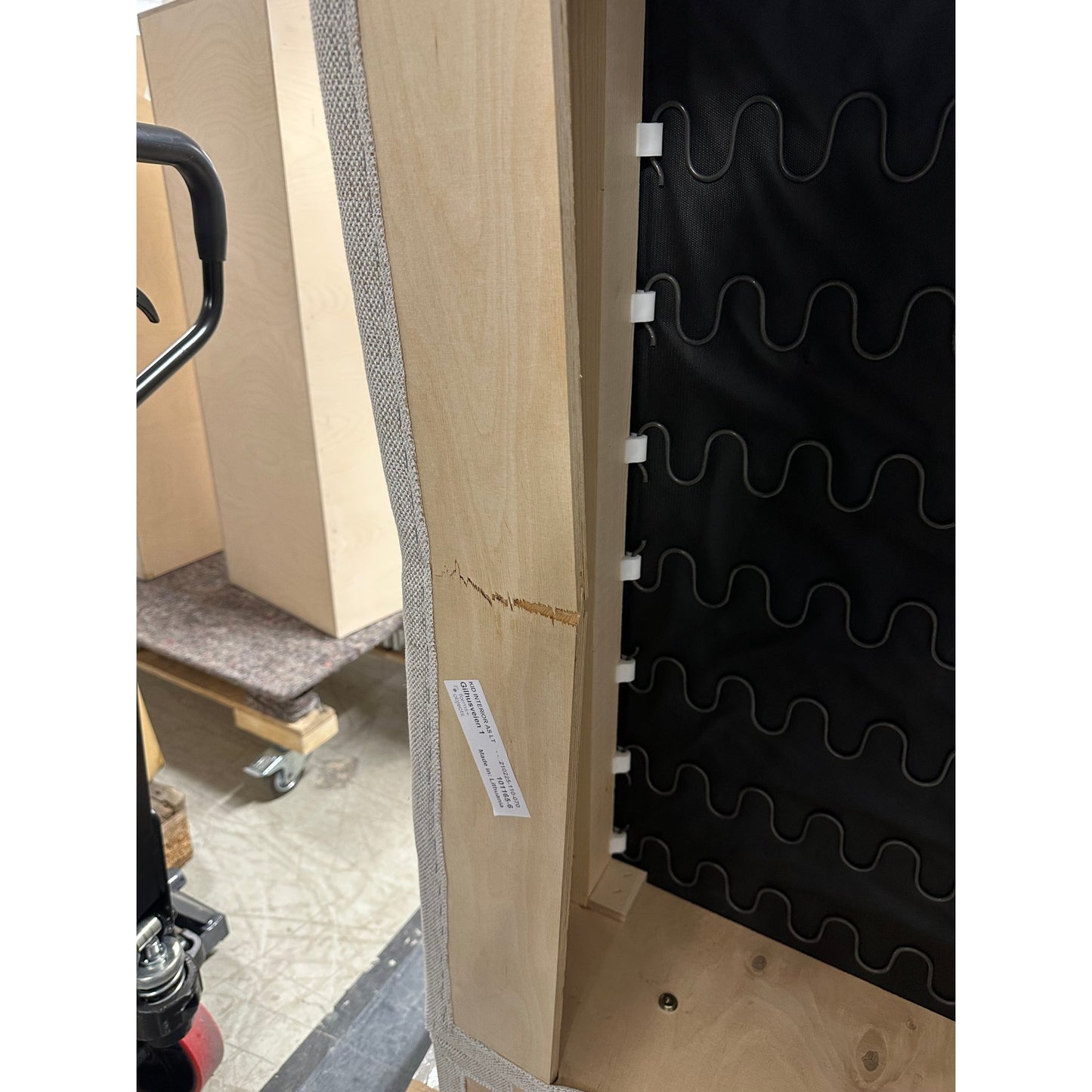 Isa sofagruppe 1,5-seter med armlene venstre fra Kid, beige