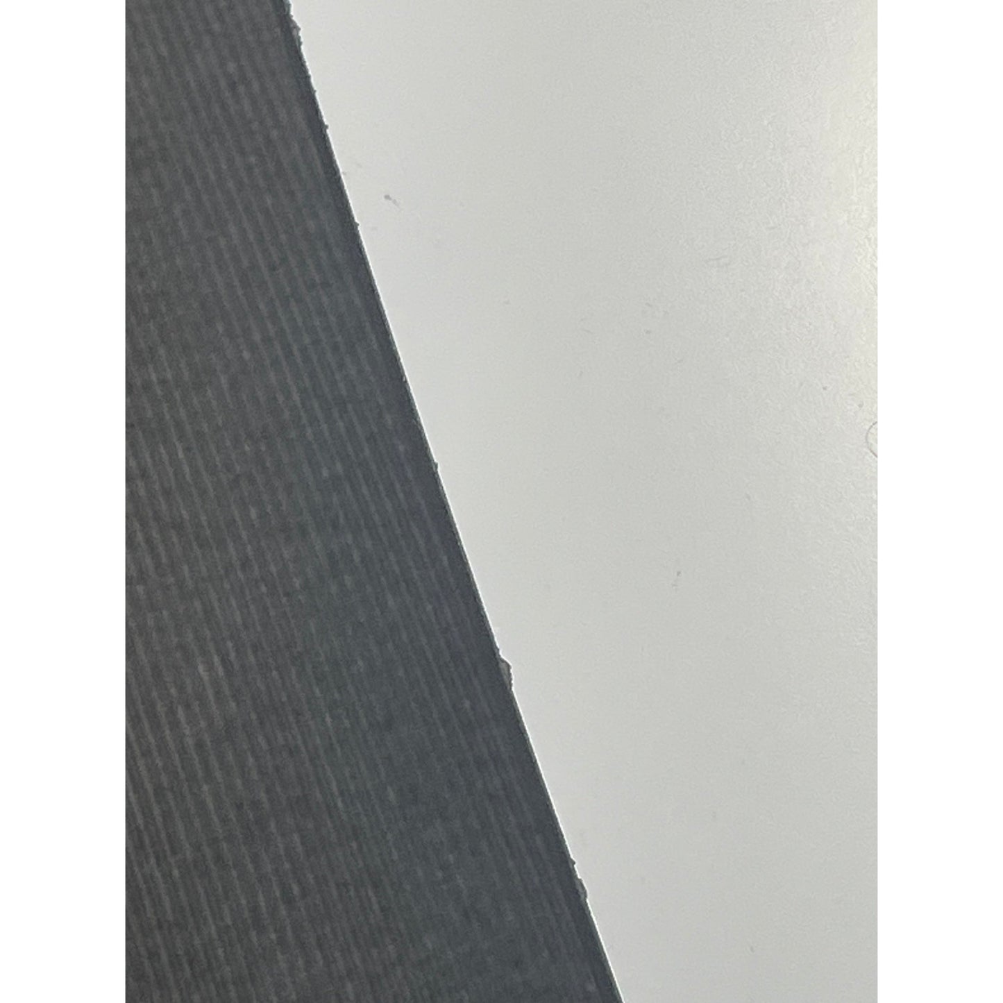 Møtebord grå med svart kant, 438x136 cm