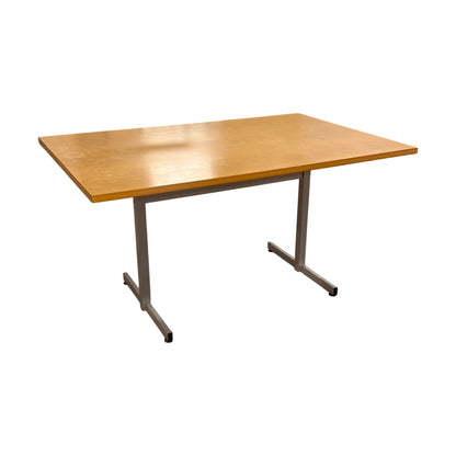 Skrivebord, 140 x 90 cm, trefarget