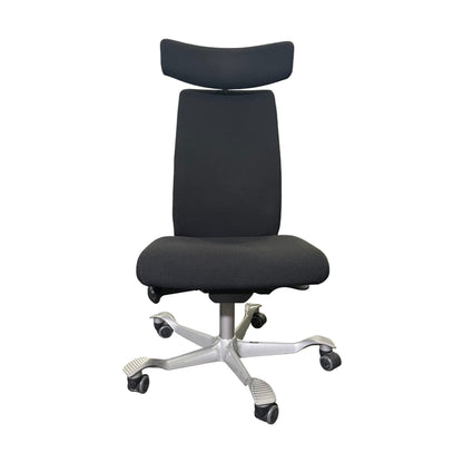 HAG H05 kontorstol med nakkestøtte, svart