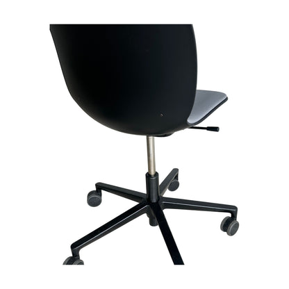 RBM Noor 6070SB møteromsstol, grå, høydejusterbar