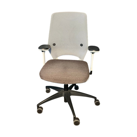 Esencia Drabert kontorstol fra Kinnarps, hvit