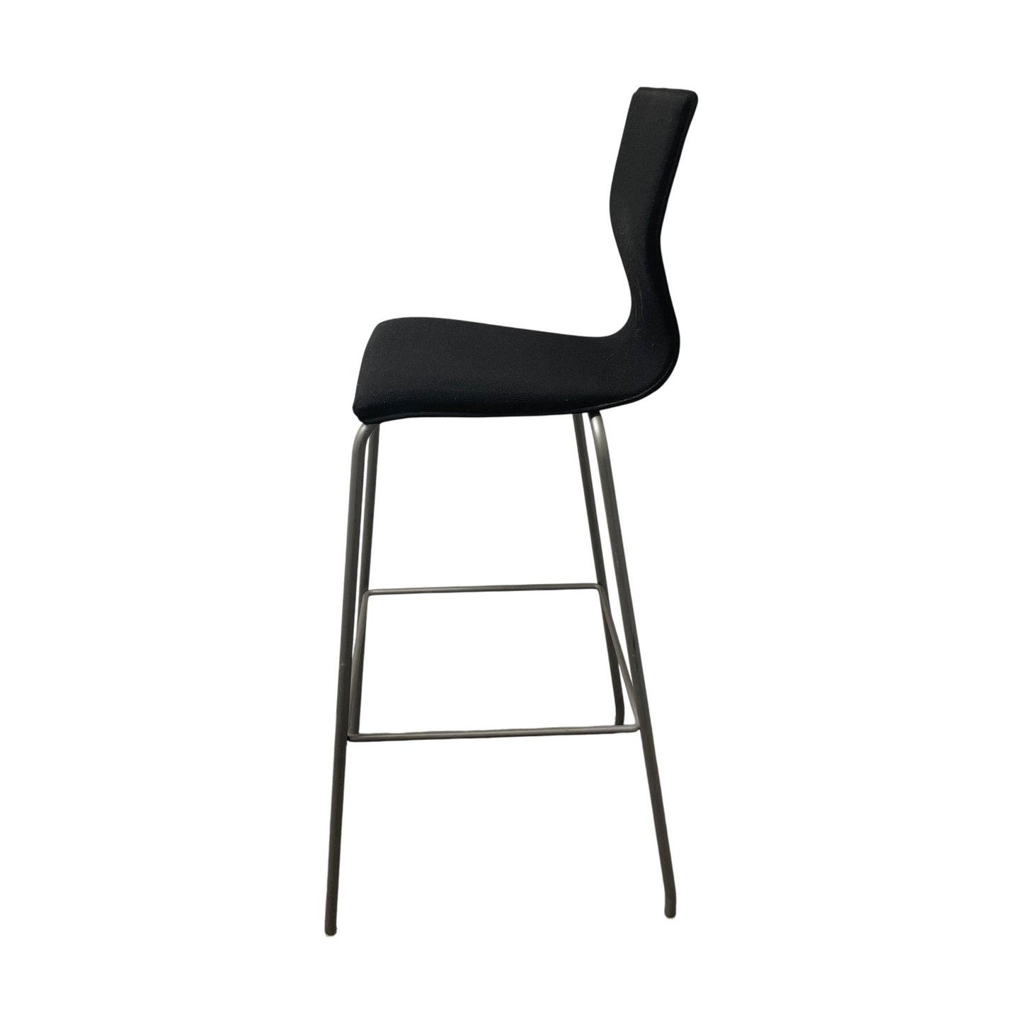 Graf barstol fra EFG, svart