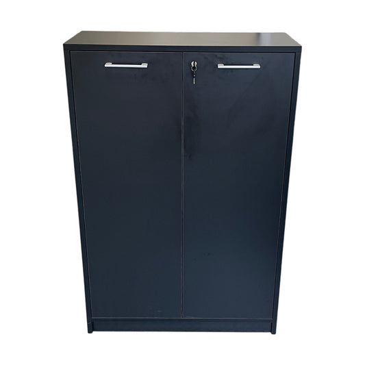 Arkivskap i sort fra Edsbyn, slagdører, 78 cm