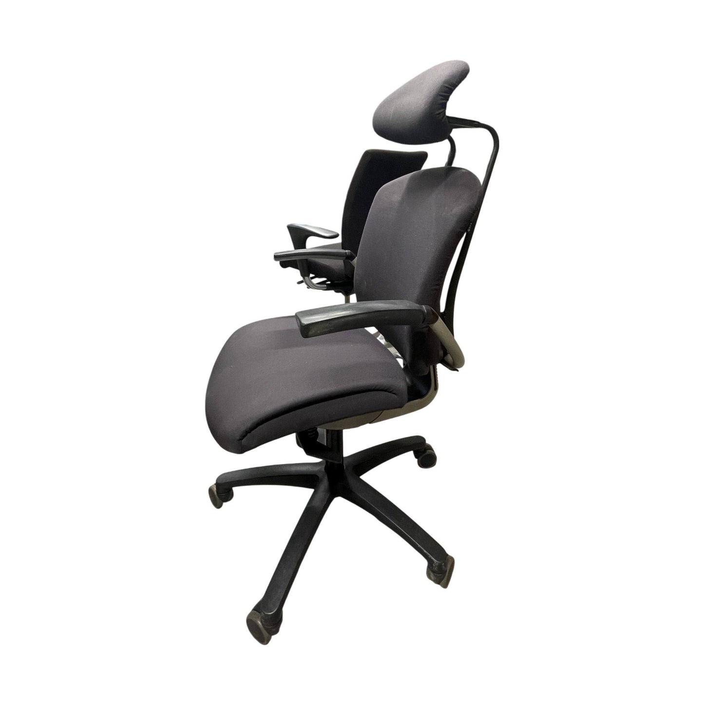 Maxicon kontorstol fra SAVO