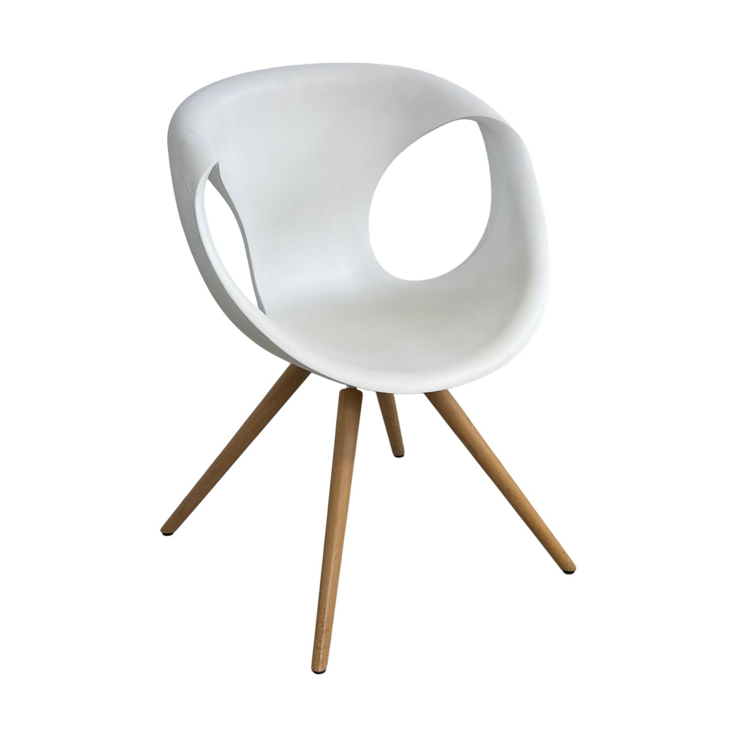 UP møteromsstol fra Tonon, hvit