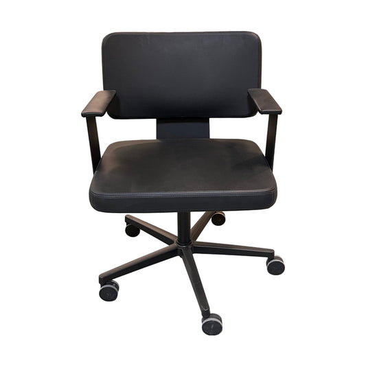 Grand kontorstol fra Horreds, skinn