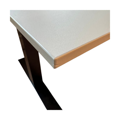 Kinnarps el hev/senk med beige plate - 140x80