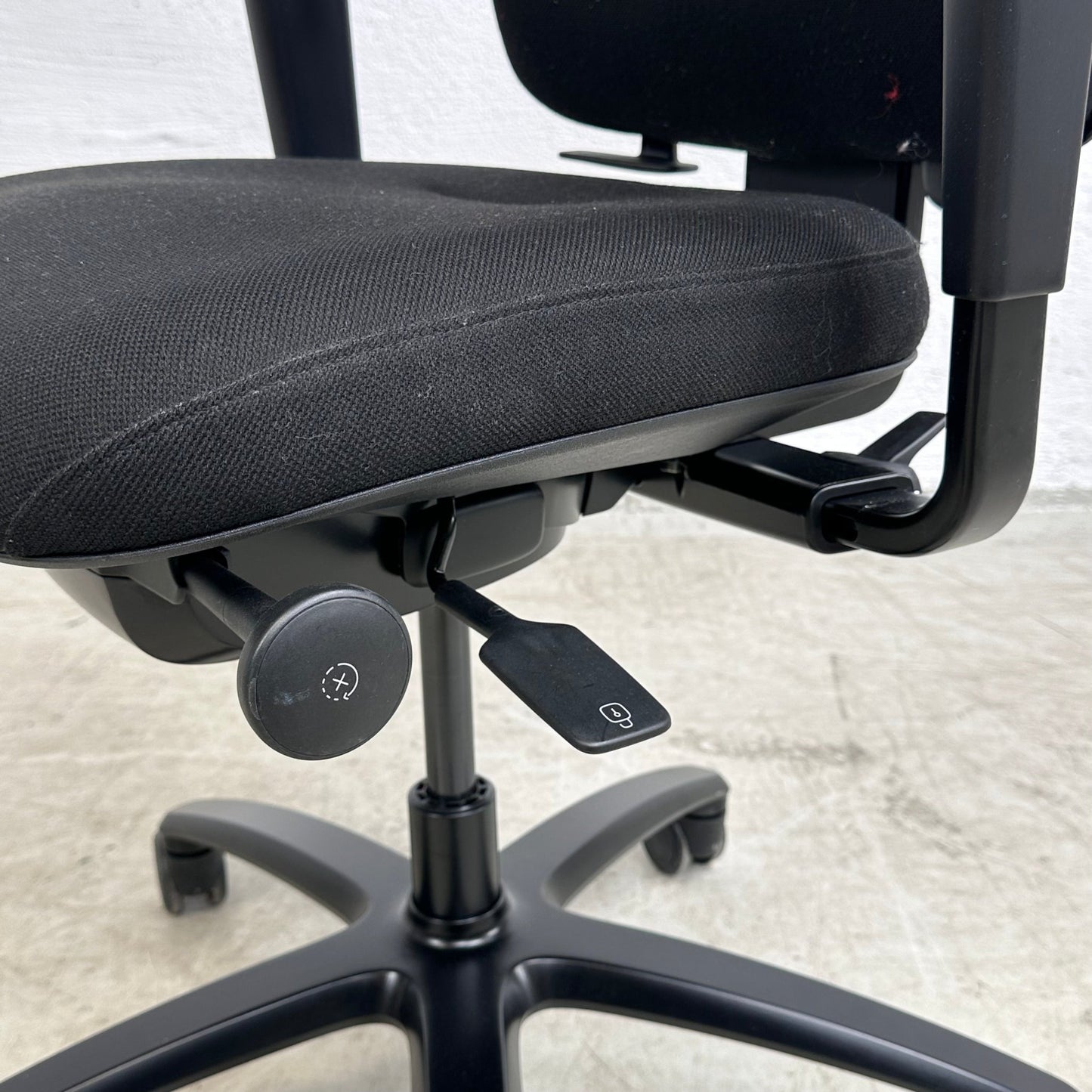 Kontorstol RH Logic 200, svart