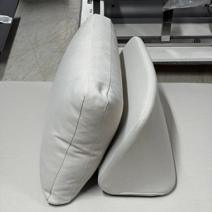 Vienna loungesofa for uterom fra Kid i beige, innebygd sidebord i tre
