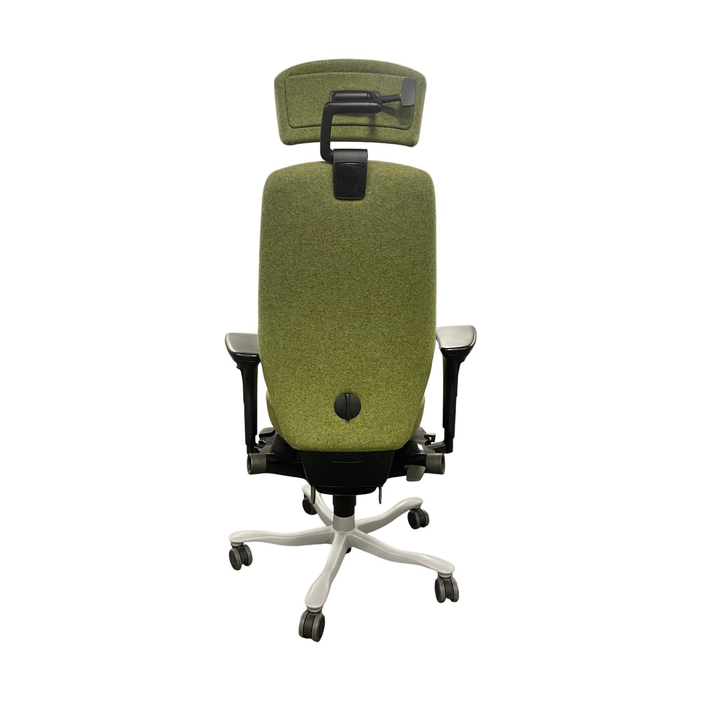 Kontorstol fra Kinnarps, modell 9000, mosegrønn