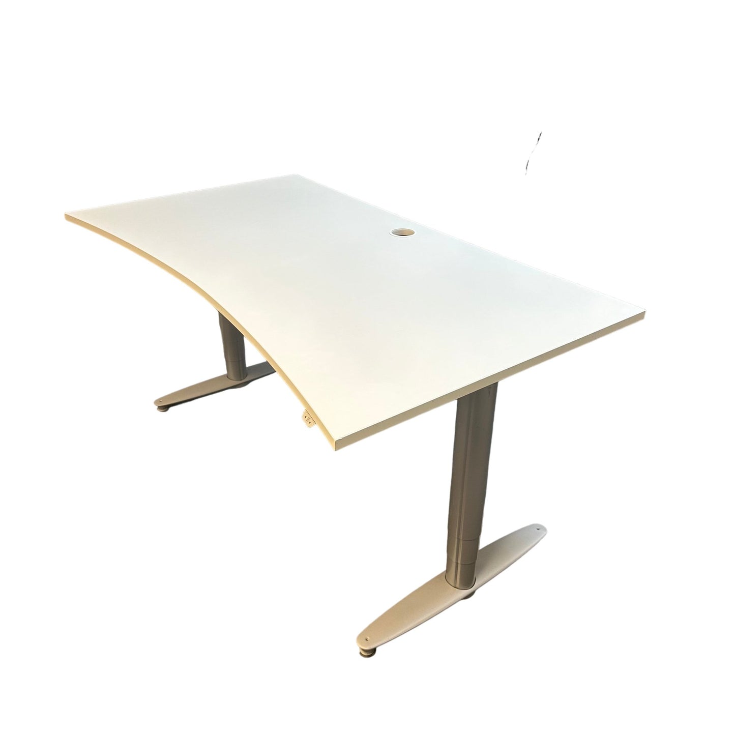 EFG skrivebord, elektrisk hev/senk. 160 cm