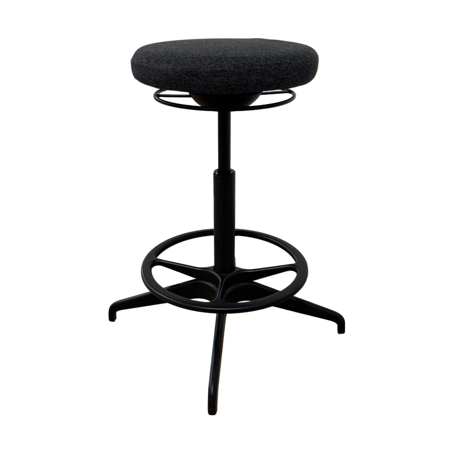 Lidkullen krakk fra IKEA