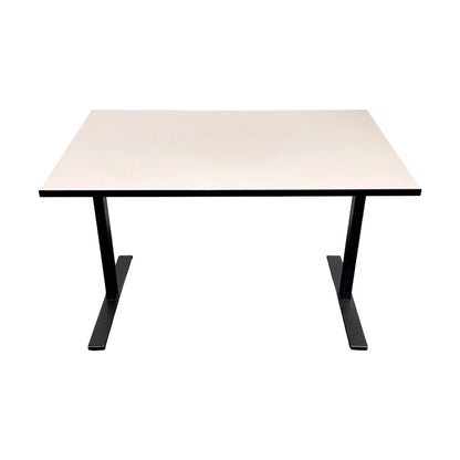 Manuelt hev/senk skrivebord fra Edsbyn, 120x80 cm, hvit
