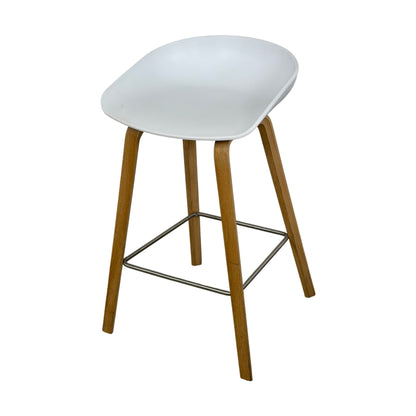 About A Stool barstol fra HAY, hvit, 74 cm høy