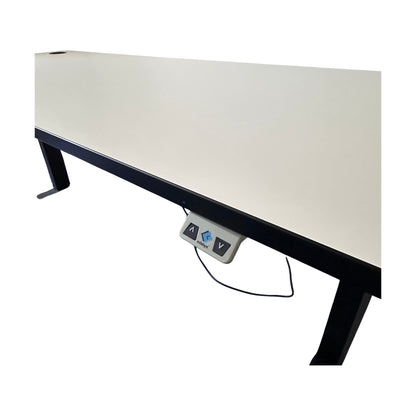 Elektrisk hev/senk skrivebord 220x80 cm, hvit laminat, Edsbyn