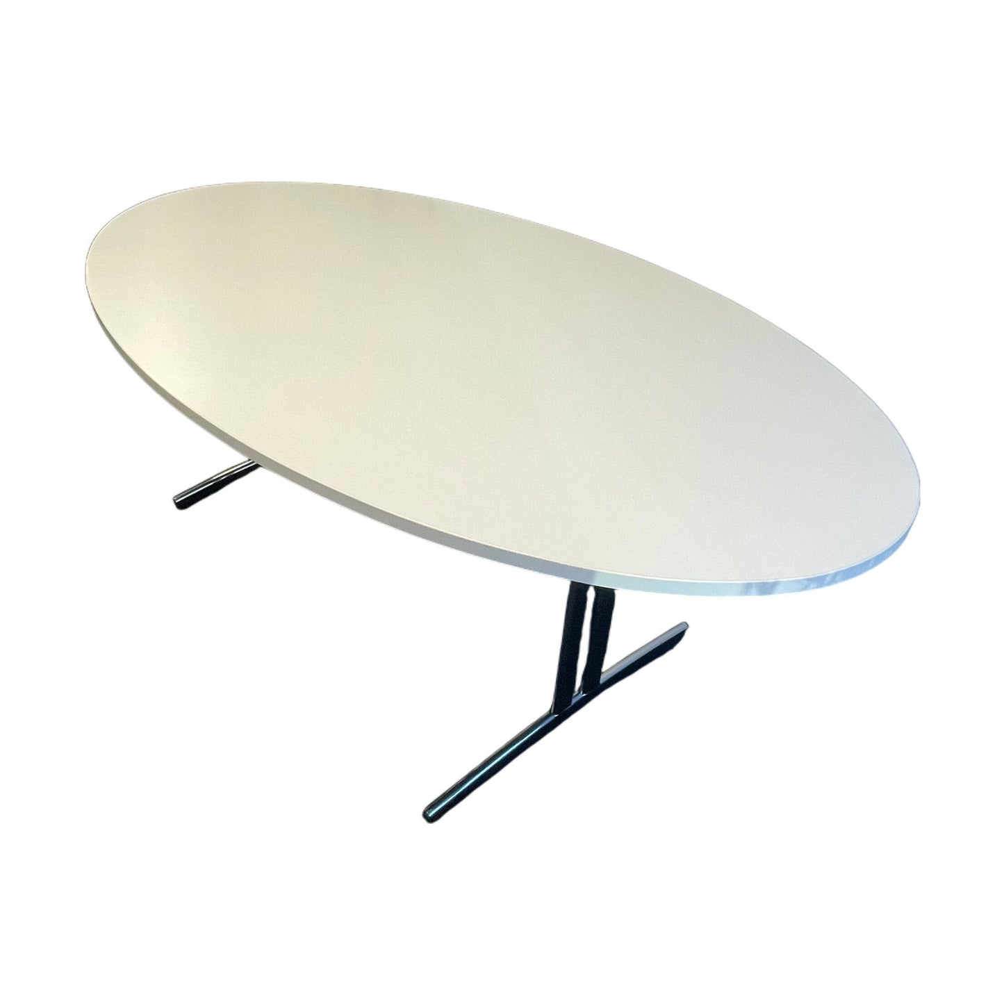 Kinnarps Serie T møtebord, hvit laminat, 180x100 cm