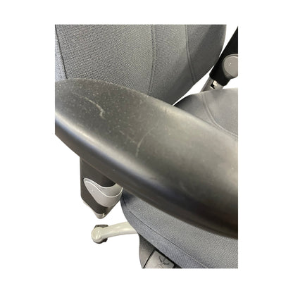 Kontorstol fra RH Logic, grå