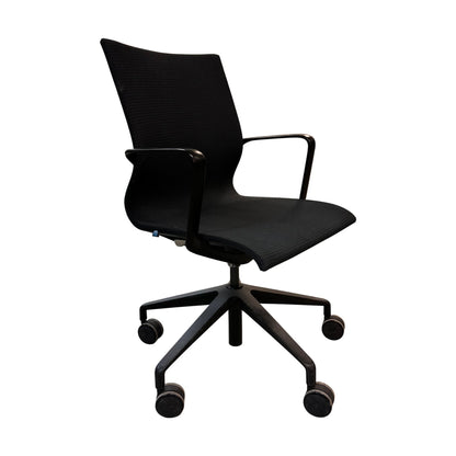 Meet kontorstol fra Degvold, mesh