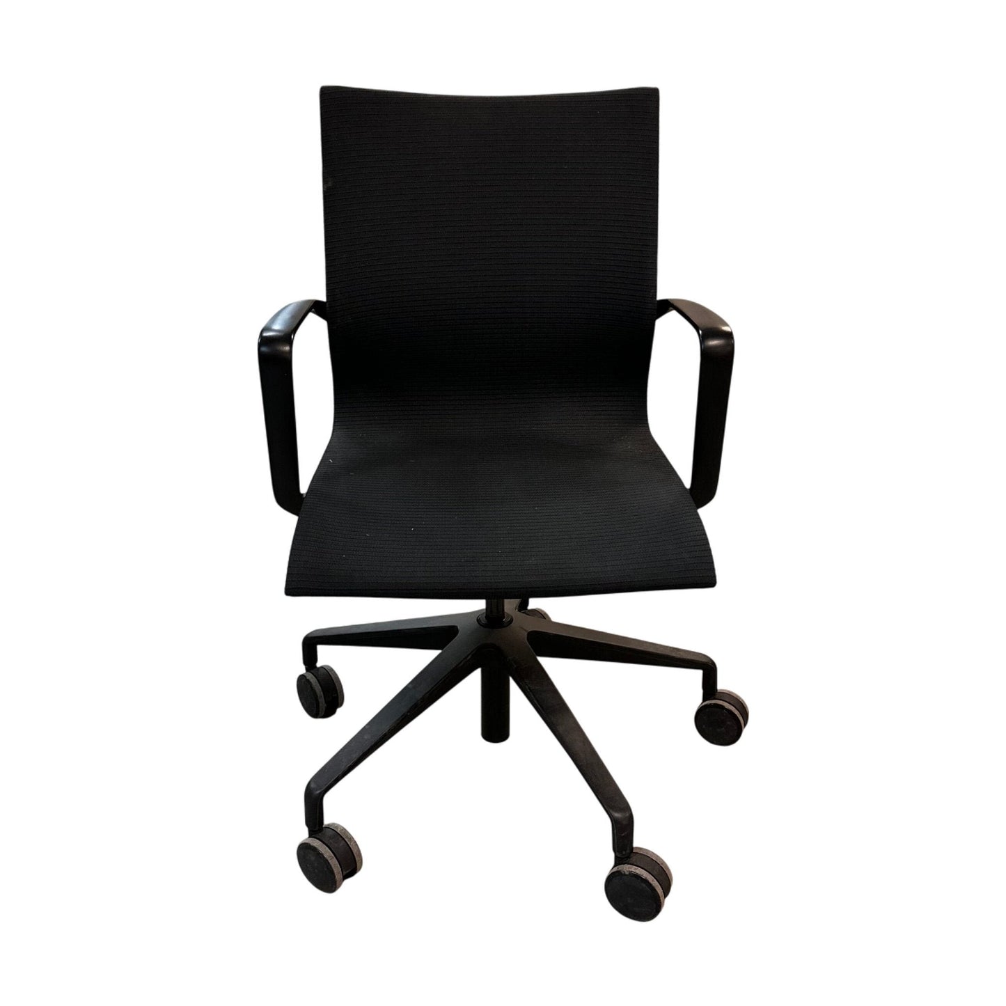 Meet kontorstol fra Degvold, mesh