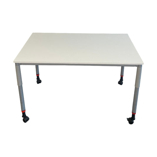 Møtebord fra Kinnarps på hjul, hvit laminat, 120x70 cm