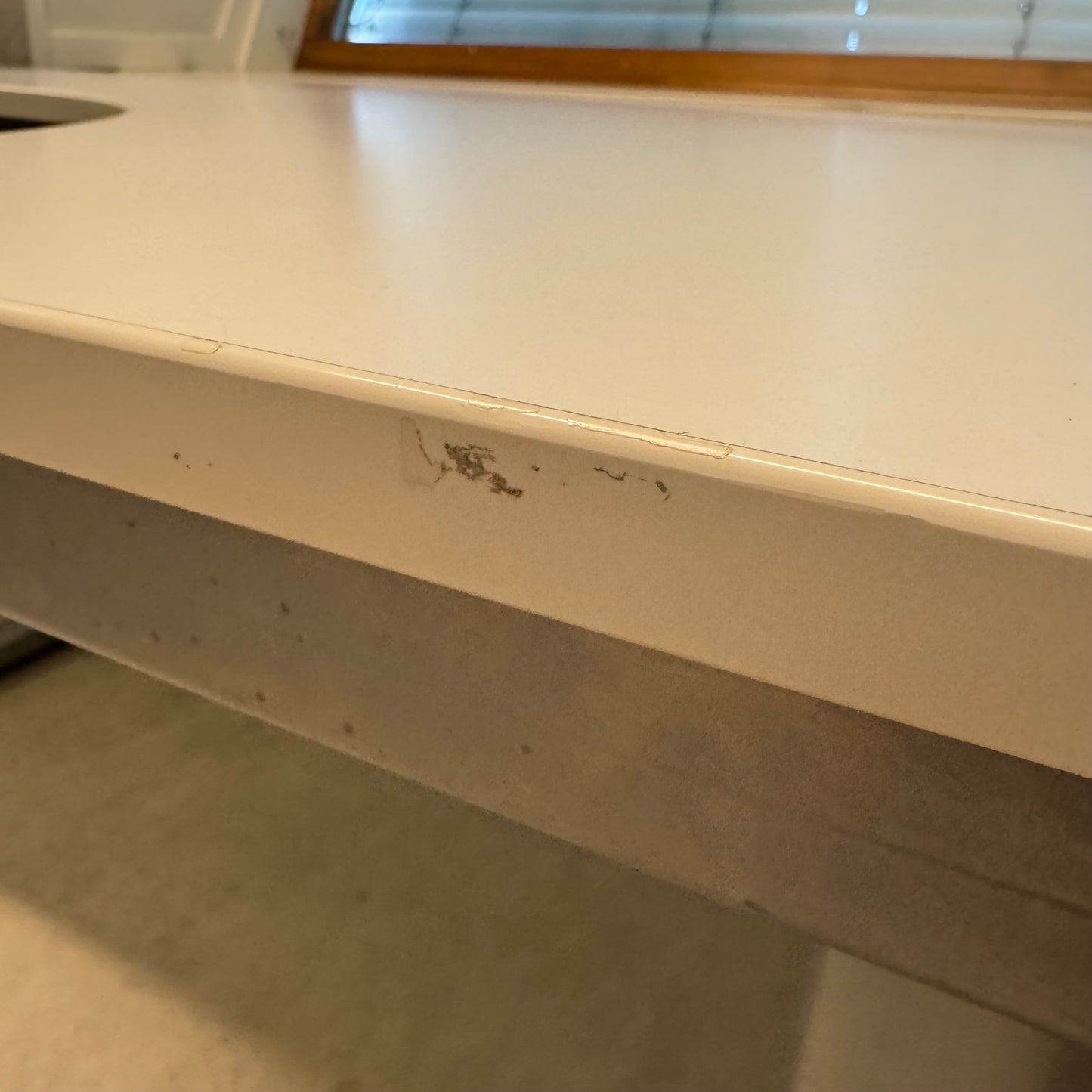 Galant skrivebord 160x120 cm, høyresving, IKEA