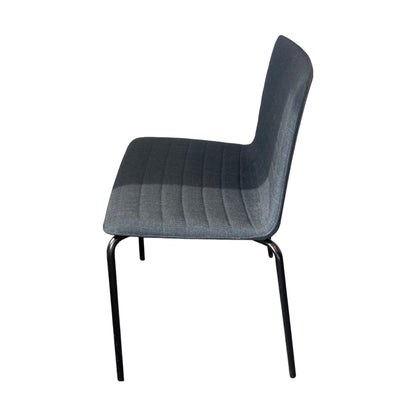 Møteromsstol fra Arper, blå, uten armlener