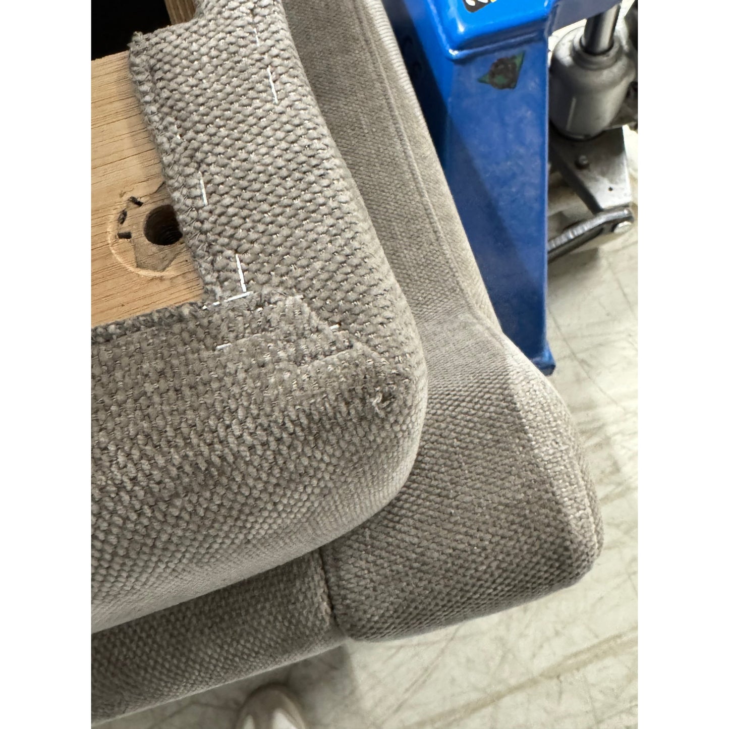 Hovden Scandinavian Touch Sofa