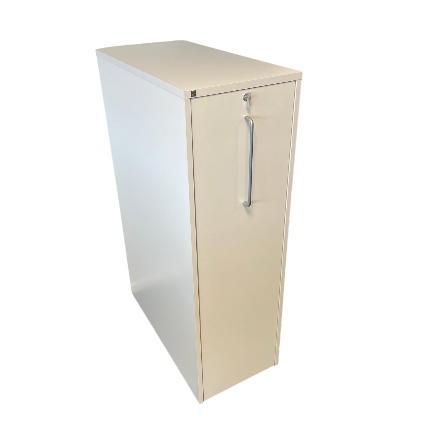 Tårnskap fra Svenheim m/lås, åpning høyre