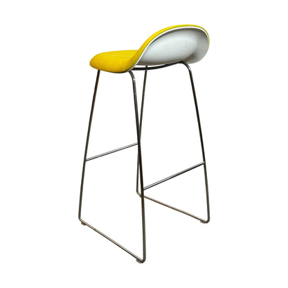 3D barstol fra GUBI, lysgrønn