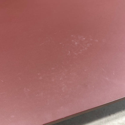 Elektrisk hev/senk skrivebord fra Linak, rød, 140x70 cm